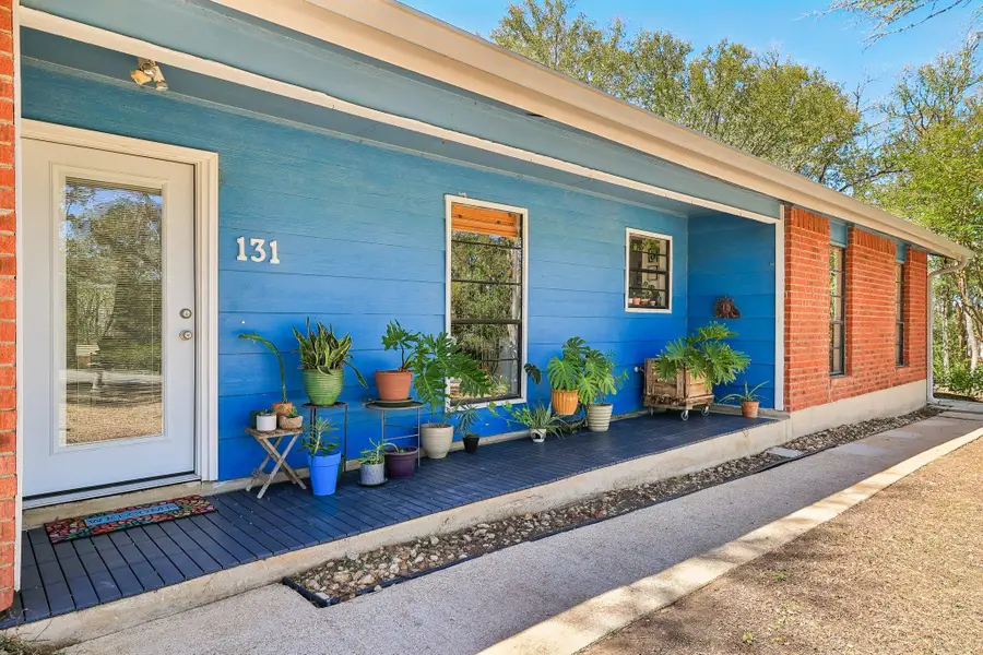 131 Laura Ln, Bastrop, TX 78602 - #3