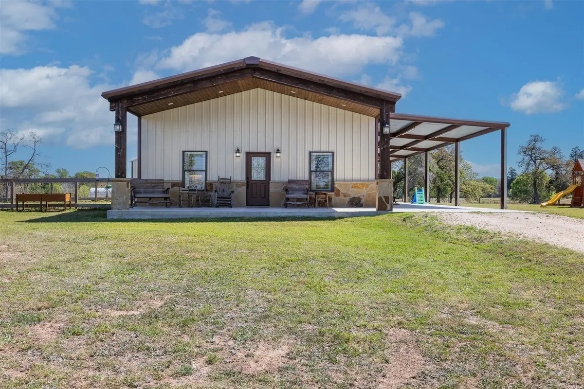4500 Gibbs Ln, Caldwell, TX 77836 - #1