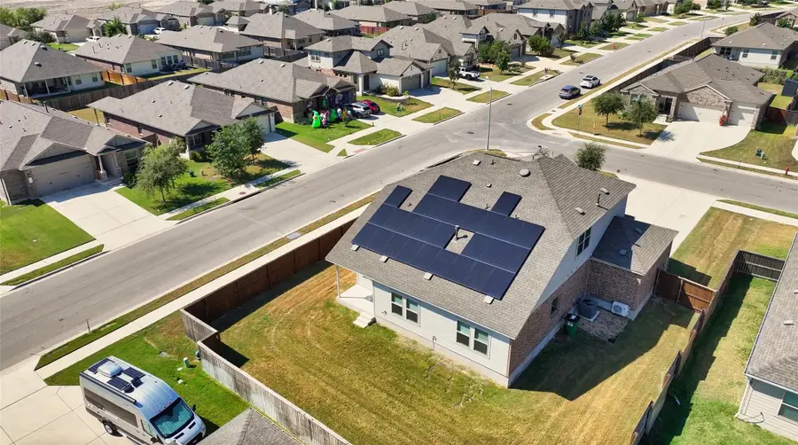 1428 Chad Dr, Round Rock, TX 78665 - Image #2