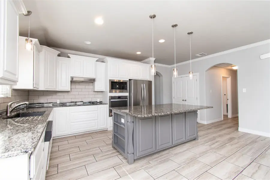 2909 Crystal Ann Dr, Temple, TX 76502 - Image #3