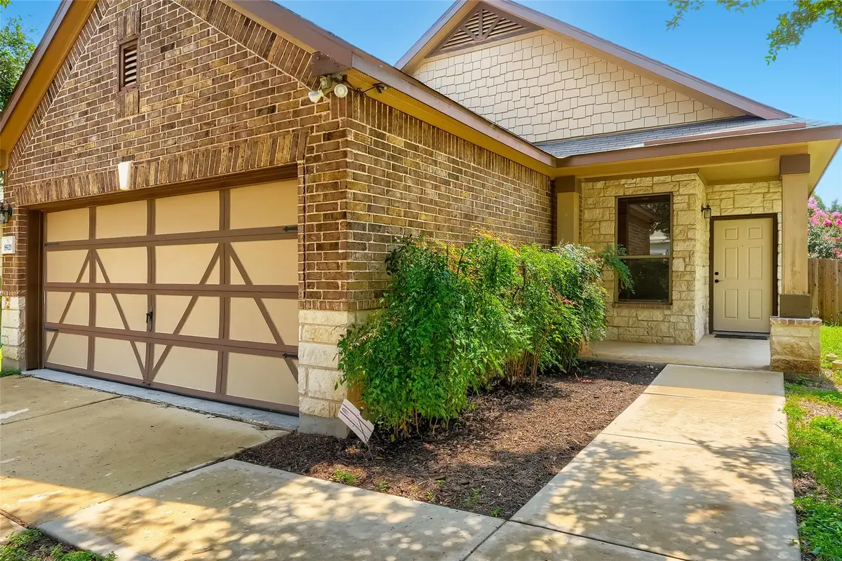 8921 Stambourne St, Austin, TX 78747 - #1