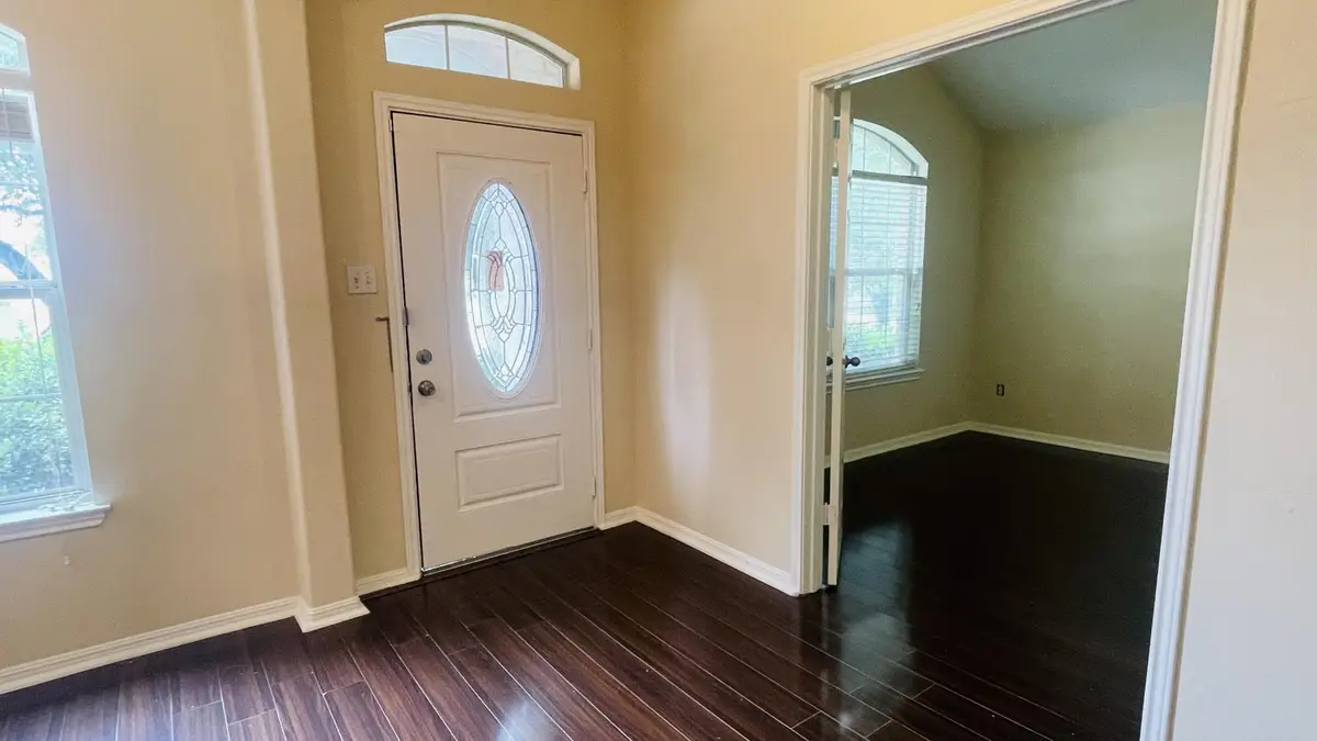 6805 Cromarty Ln, Austin, TX 78754 - #1