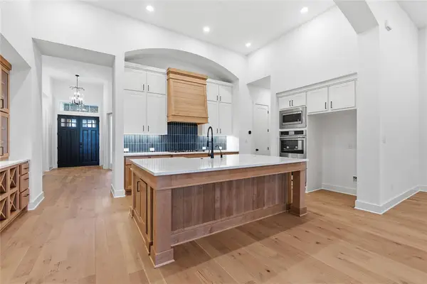 394 Leaning Rock Rdg, Austin, TX 78737