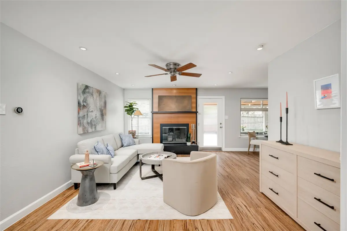 5423 Fairmont Cir, Austin, TX 78745 - Image #1