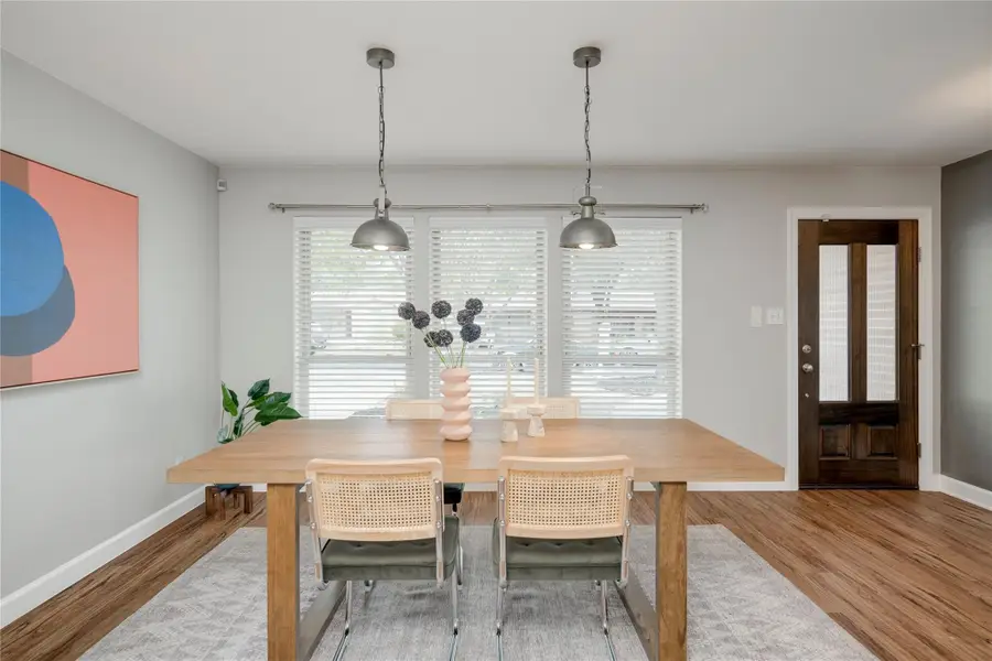 5423 Fairmont Cir, Austin, TX 78745 - Image #3