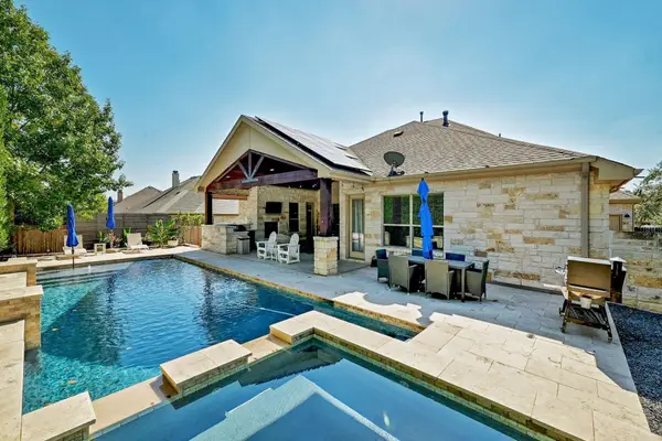 306 Swallowtail Dr, Austin, TX 78737