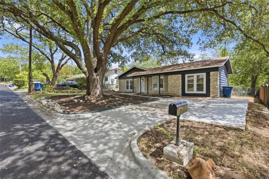 6807 La Salle Dr, Austin, TX 78723 - #2
