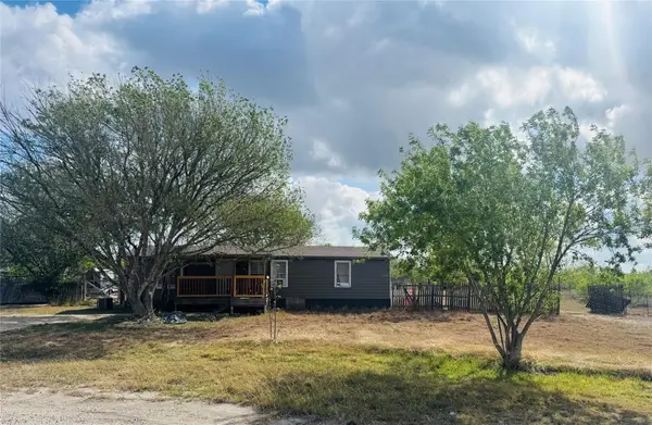 89 Misty Dr, Kyle, TX 78640