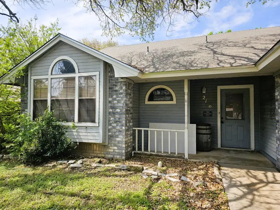 218 Atkinson Ave, Copperas Cove, TX 76522 - #2