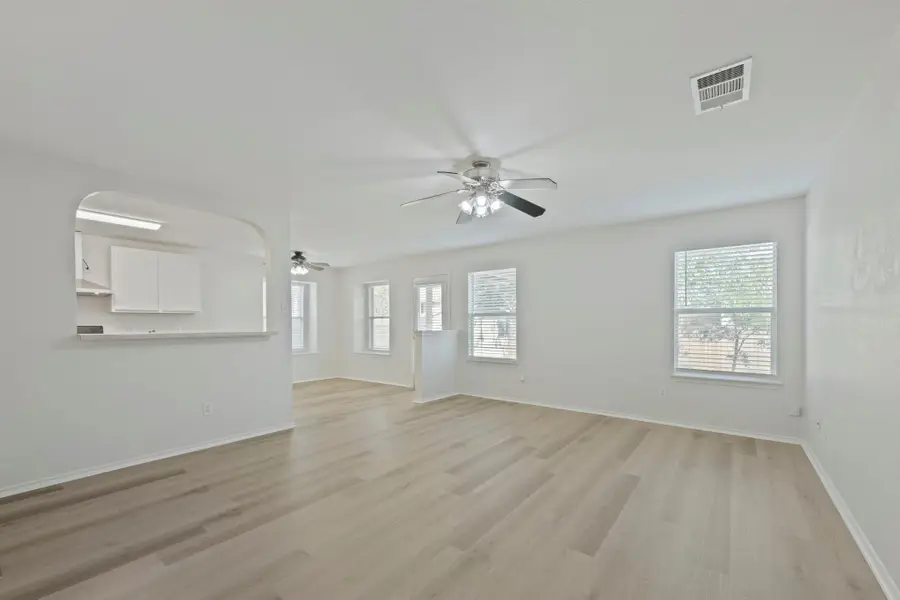 399 Paddington Dr, Kyle, TX 78640 - #3