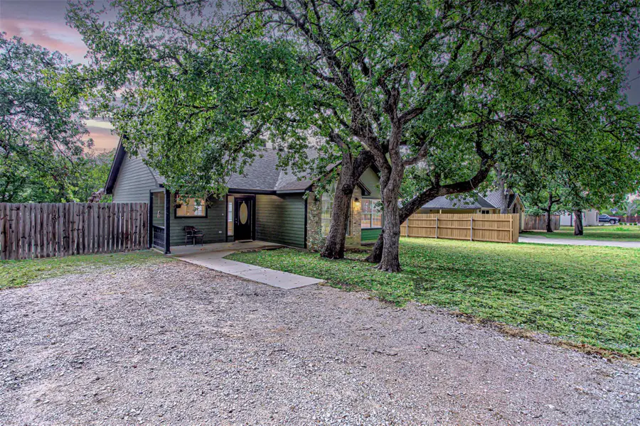 724 Cypress Ln, Cottonwood Shores, TX 78657 - Image #2