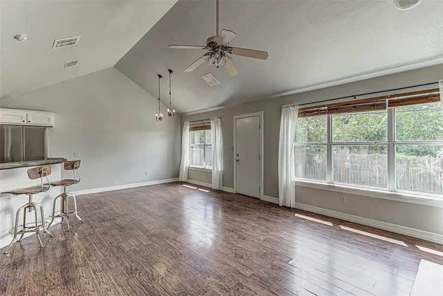 724 Cypress Ln, Cottonwood Shores, TX 78657 - Image #3