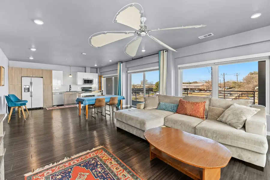 4361 S Congress Ave #301, Austin, TX 78745 - Image #3