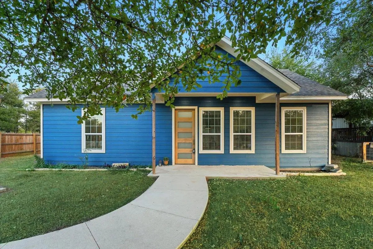 141 Plumeria Dr, Dale, TX 78616 - Image #1