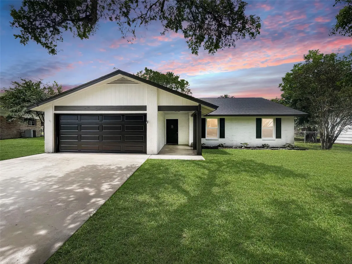 313 Golden Oaks Dr, Georgetown, TX 78628 - #1