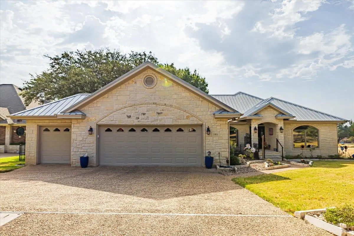 101 Denny Fox Dr, Burnet, TX 78611 - #1