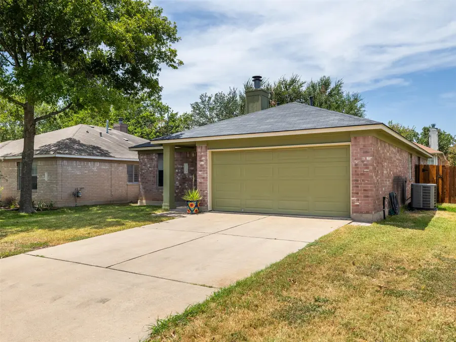 1104 Laurelleaf Dr, Pflugerville, TX 78660 - #2