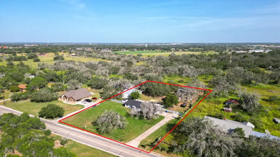81 Pulliam Dr, Pleasanton, TX 78064 - #2