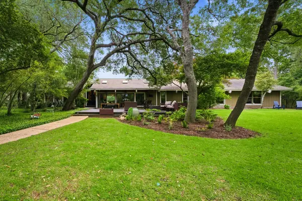 32 Sundown Pkwy, Austin, TX 78746
