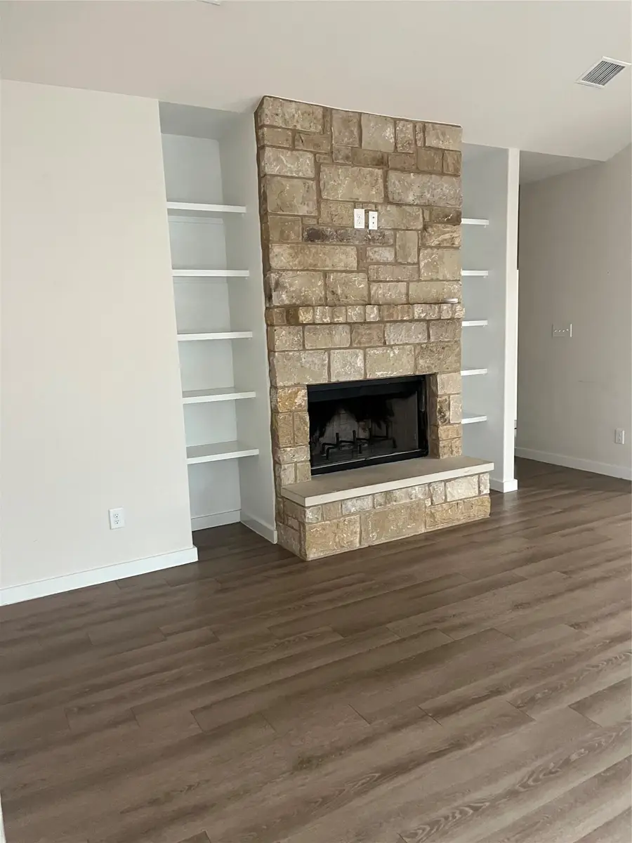 135 Koele Ct, Bastrop, TX 78602 - Image #3