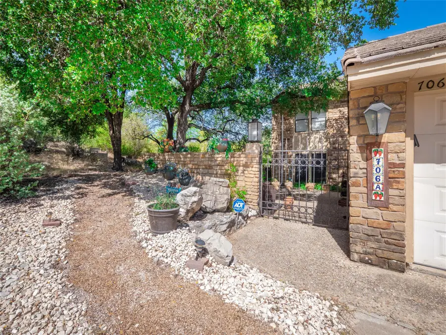 706-A Clayton Nolen Dr, Horseshoe Bay, TX 78657 - #3