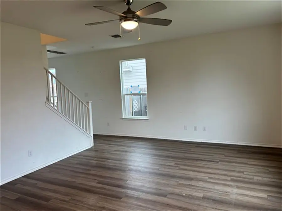 252 Benmyrtle Trl, Georgetown, TX 78626 - Image #2