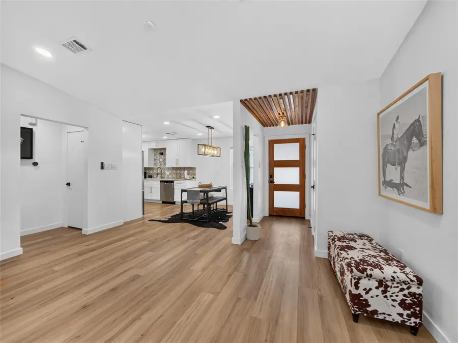 2102 Lear Ln, Austin, TX 78745 - #3