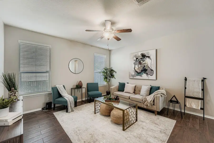 11017 Roderick Lawson Ln, Austin, TX 78754 - Image #3