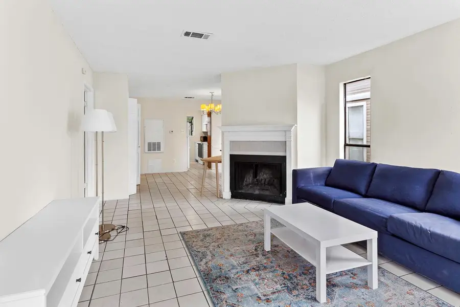 1907 W Loop, Austin, TX 78758 - #2