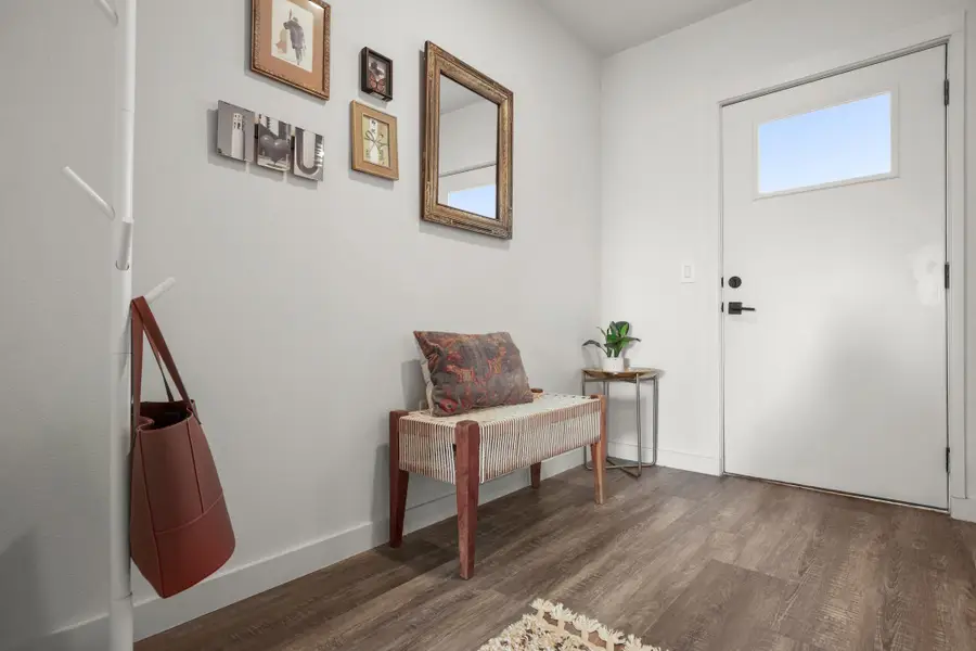 4004 Banister Ln #202, Austin, TX 78704 - Image #2