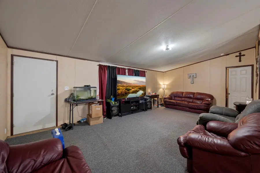 1672 Fm 2104, Paige, TX 78659 - Image #3