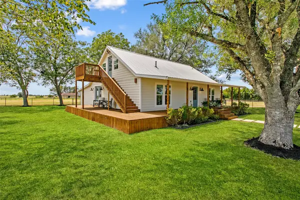 523 E Farm Market 1291, Round Top, TX 78954