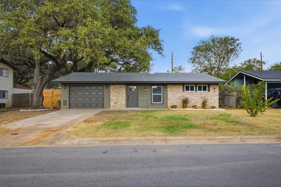 400 Chippendale Ave, Austin, TX 78745 - #2
