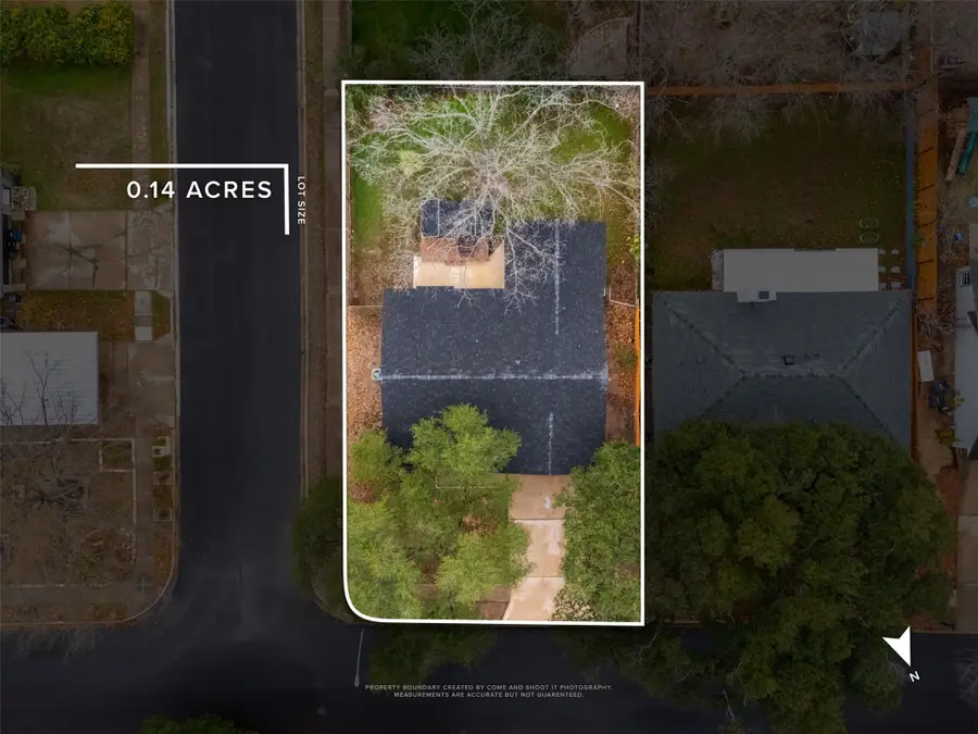 711 Buckingham Pl, Austin, TX 78745 - Image #2