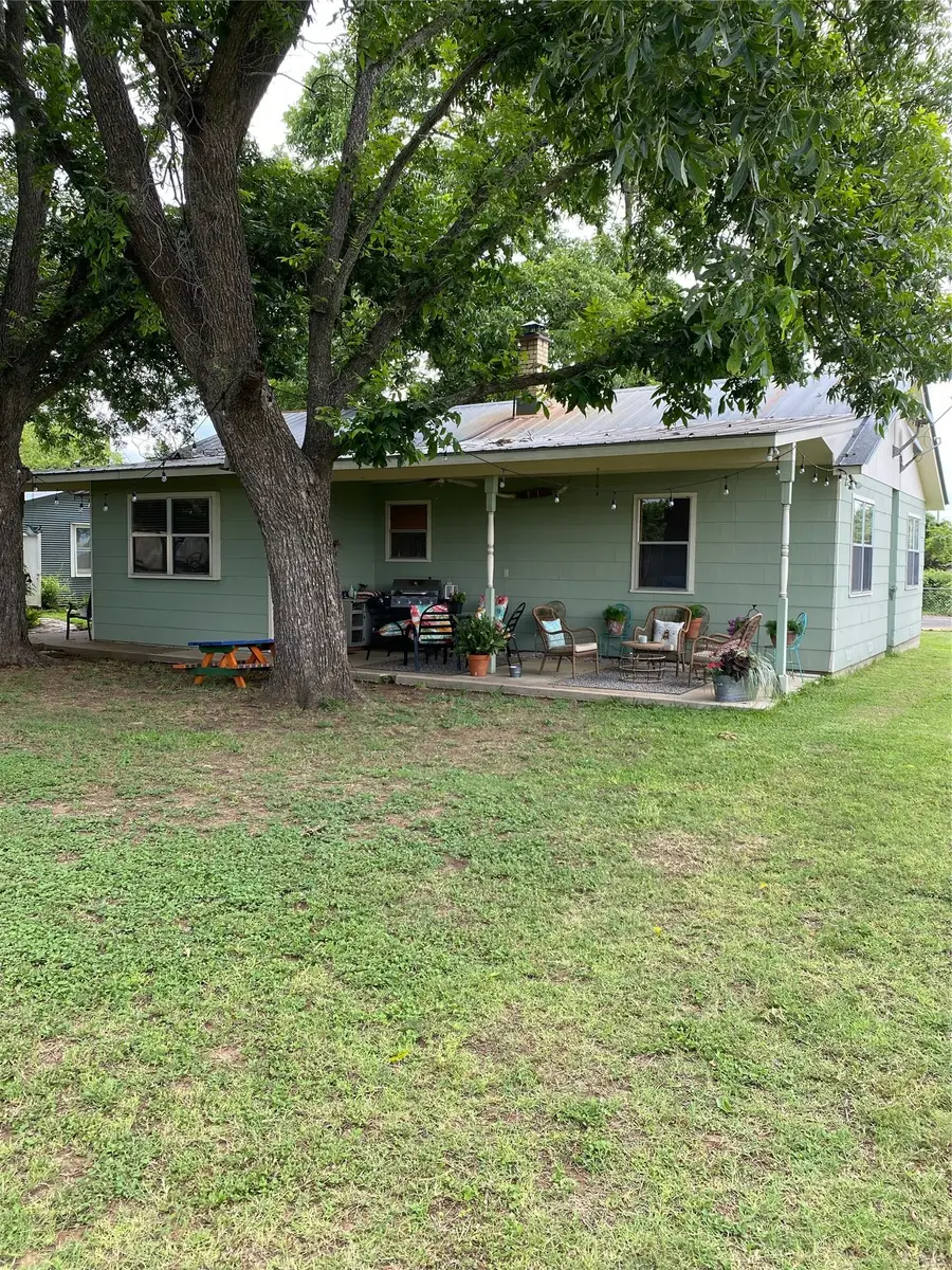 1132 Thiele Ln, Fredericksburg, TX 78624 - #2