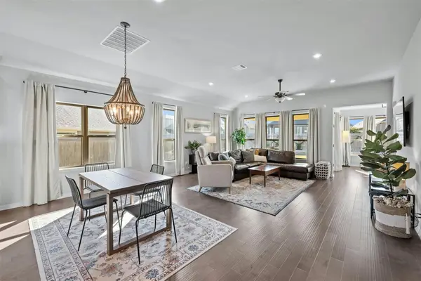 103 Scotsburg St, Hutto, TX 78634