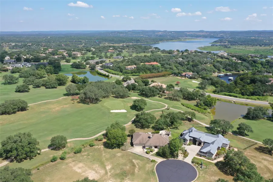 2104 Chipshot Ct, Spicewood, TX 78669 - Image #2