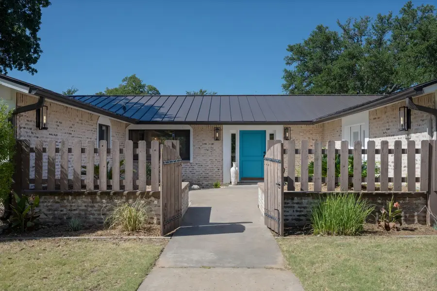 101 Third Sid W, Horseshoe Bay, TX 78657 - #3