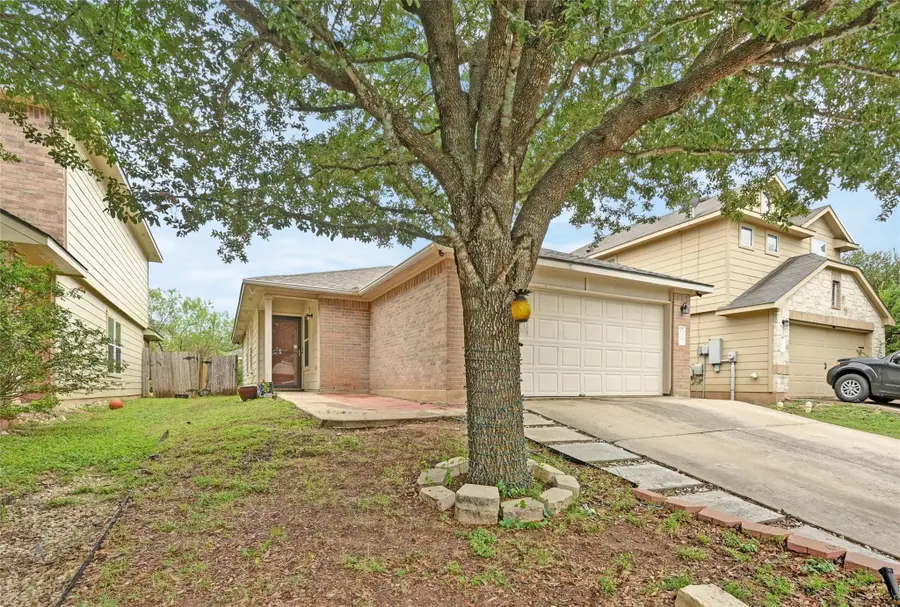137 Hillhouse Ln, Manchaca, TX 78652 - Image #2