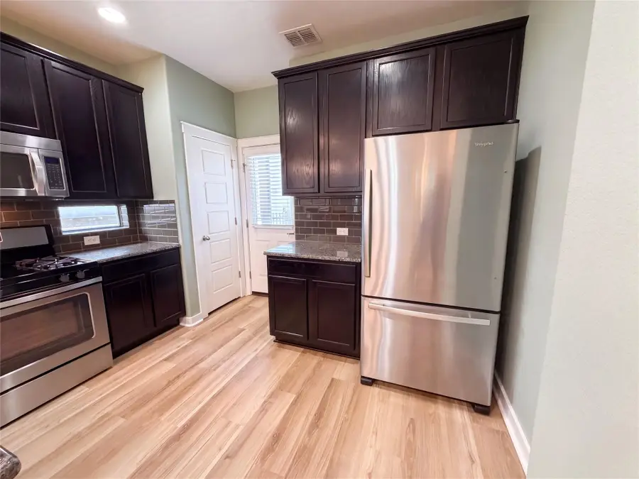 2101 Rivers Edge Way #29, Austin, TX 78741 - #2