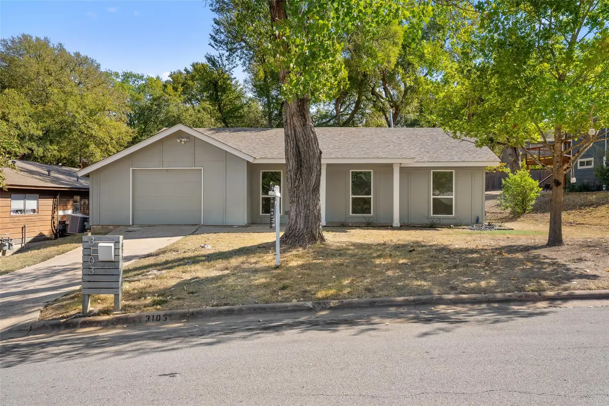 3103 Matador Dr, Austin, TX 78741 - Image #1