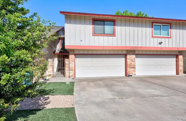 8906 Parkfield Dr #B, Austin, TX 78758