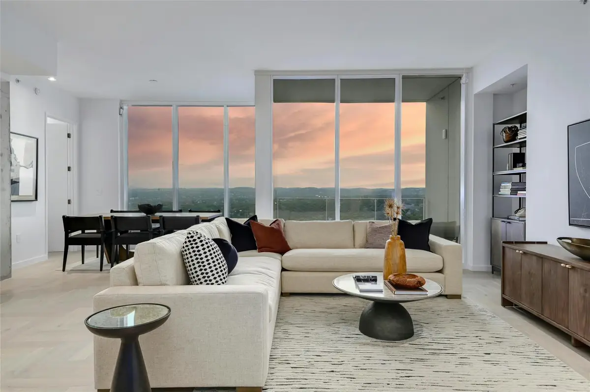 313 W 17th St #2204, Austin, TX 78701 - Image #1