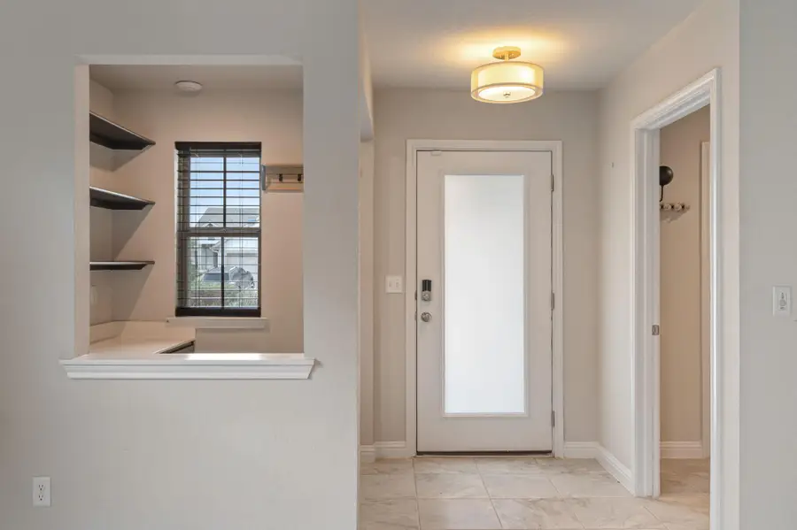 8214 Cottage Rose Dr, Austin, TX 78744 - #2