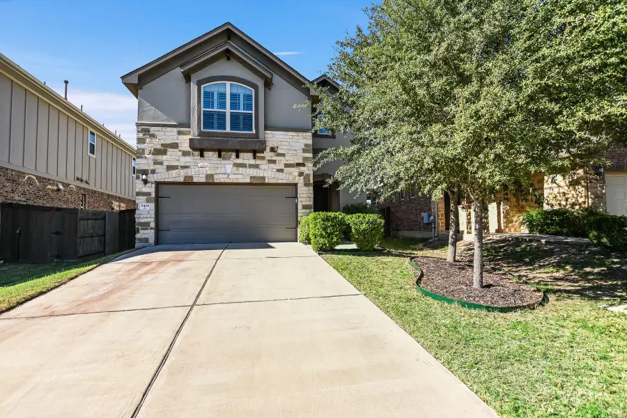 9408 Hunter Ln, Austin, TX 78748 - Image #2