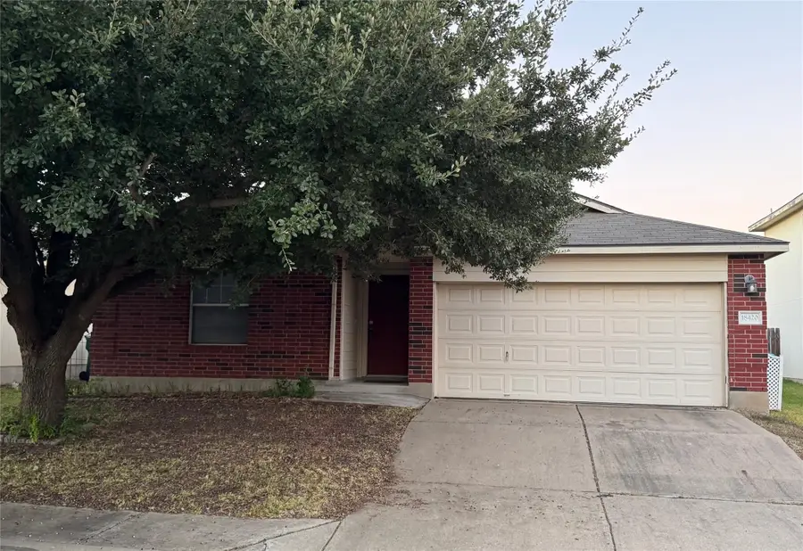 18420 Wind Tree Ln, Elgin, TX 78621 - Image #2