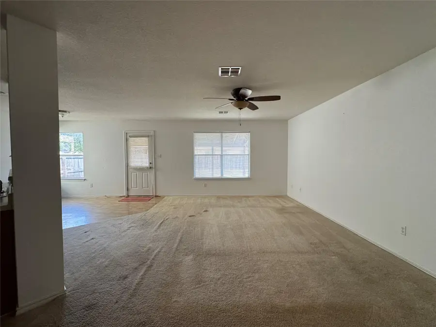 18420 Wind Tree Ln, Elgin, TX 78621 - Image #3