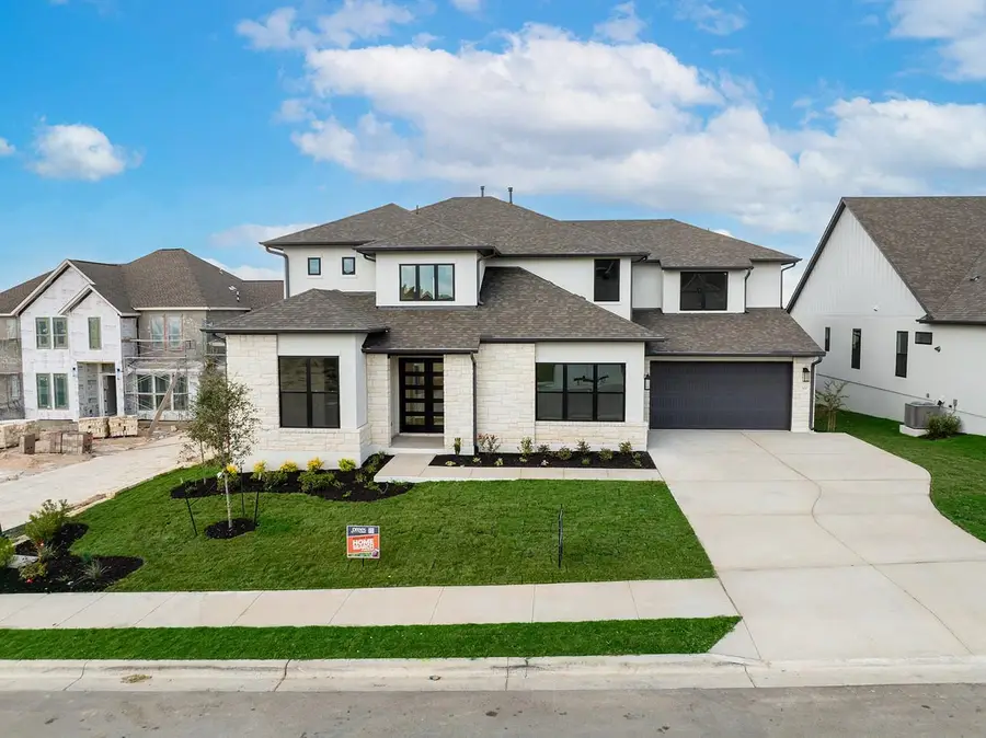 300 Yaklin Dr, Liberty Hill, TX 78642 - Image #2