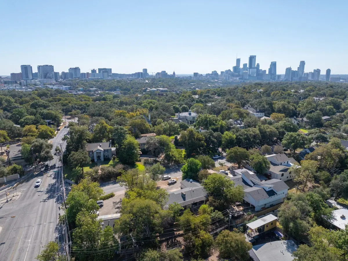 2326 Hartford Rd, Austin, TX 78703 - Image #1