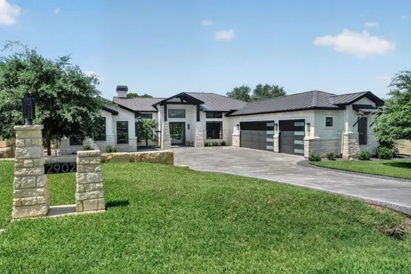 2902 Bay West Blvd, Horseshoe Bay, TX 78657